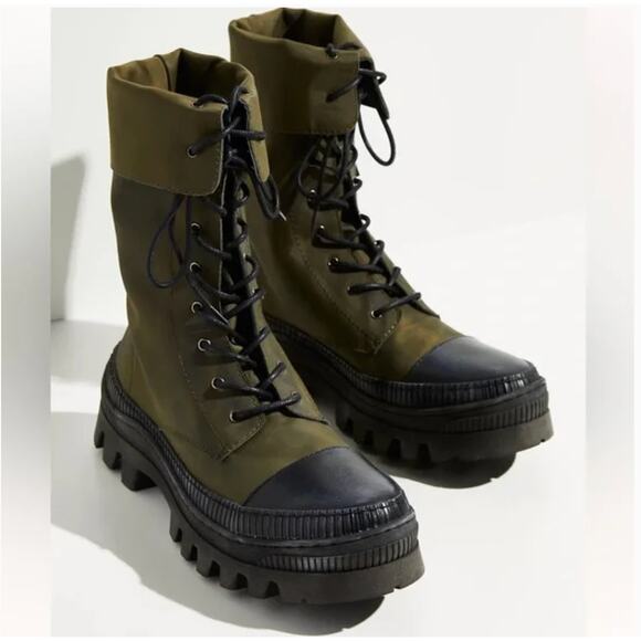 Free People Goldie Lug Combat Boots 10 40 NWOT Olive Green Ankle Lace Up 90s Y2K - Picture 1 of 10